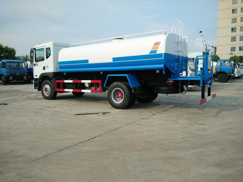 東風(fēng)12方15方灑水車配置價格 東風(fēng)12方15方灑水車配置價格