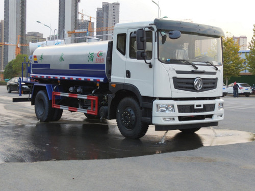 �|�L(f��ng)���\12����ˮ܇(ch��)�S�҃r(ji��)���(b��o)�r(ji��)���|�L(f��ng)���\��ˮ܇(ch��)�S��ֱ�N(xi��o)