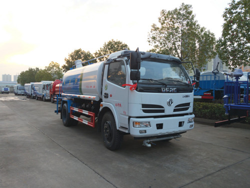 ������ˮ܇(ch��)������·��ľ-��������