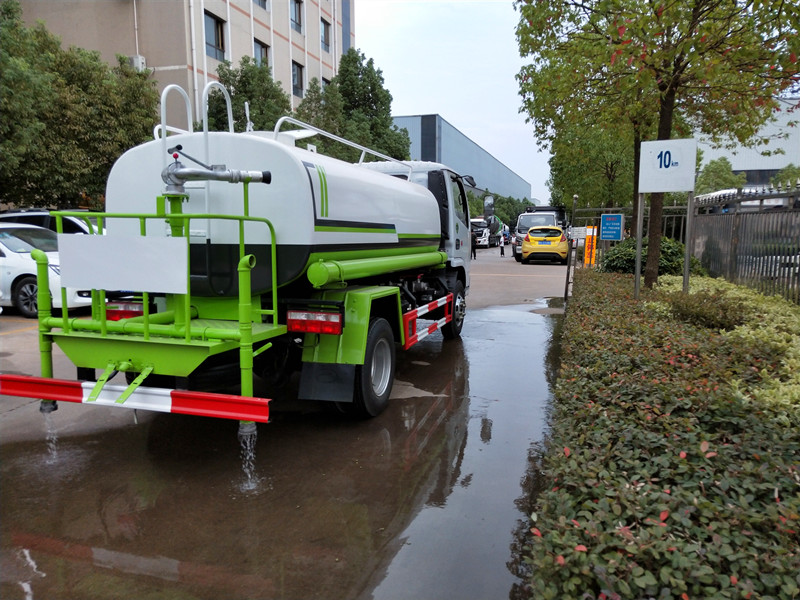 �|�LС������5����ˮ܇