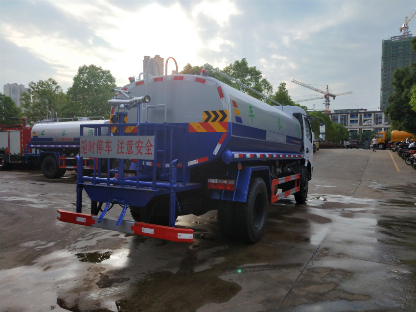 8����ˮ܇�r��-�|�L������8������ˮ܇�r���r