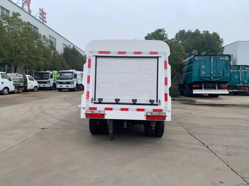 �|�L(f��ng)С�͸߉���ϴ܇-�|�L(f��ng)С�����е���ˮ܇