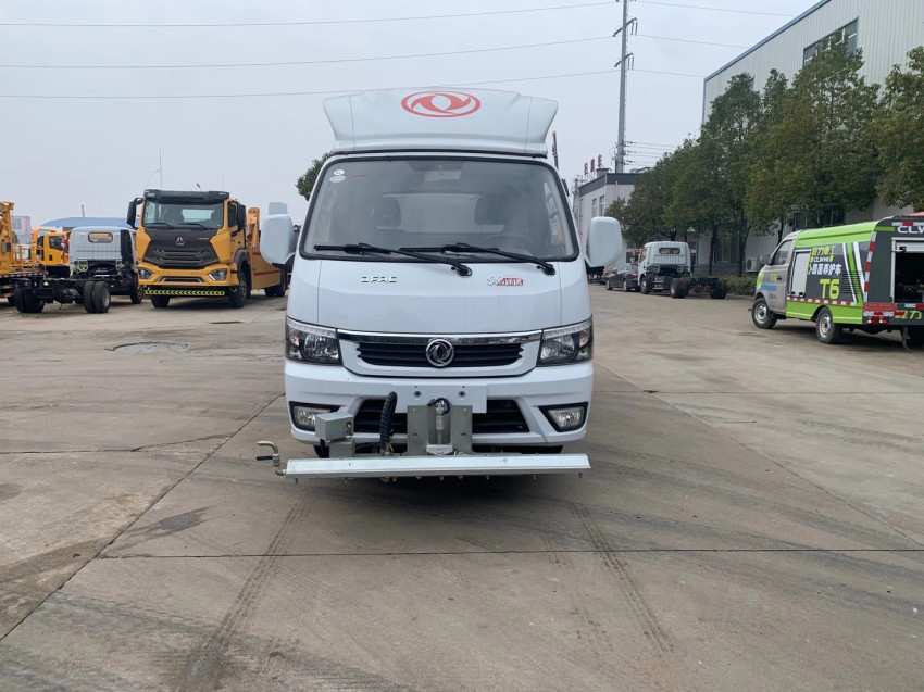 東風(fēng)小型高壓清洗車-東風(fēng)小型人行道灑水車 東風(fēng)小型高壓清洗車-東風(fēng)小型人行道灑水車