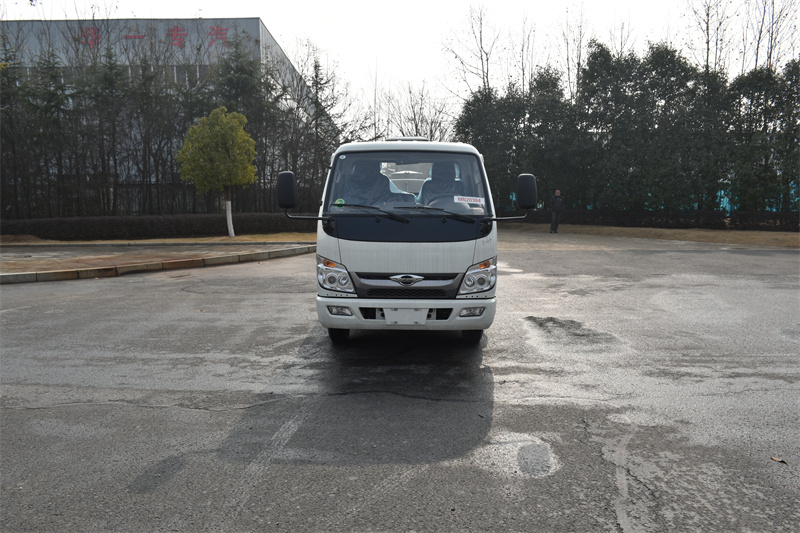 ���،���С�͞�ˮ܇