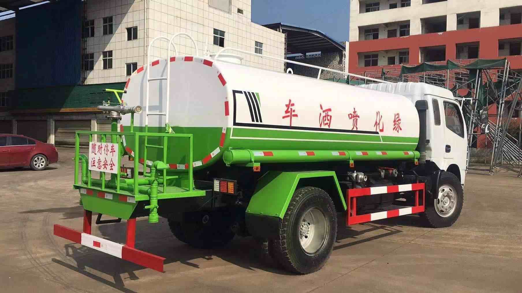 東風(fēng)全系灑水車(chē)的配置詳情和參考價(jià)格