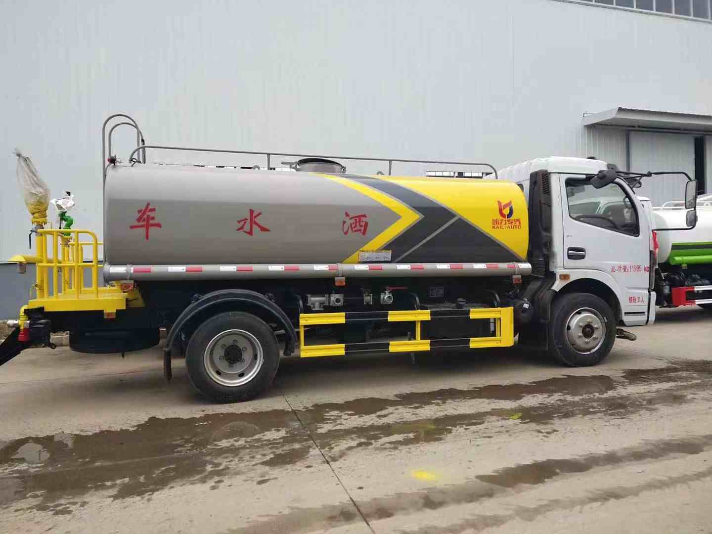 東風(fēng)全系灑水車(chē)的配置詳情和參考價(jià)格