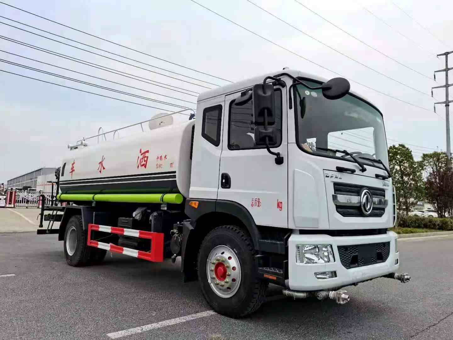 東風(fēng)全系灑水車(chē)的配置詳情和參考價(jià)格