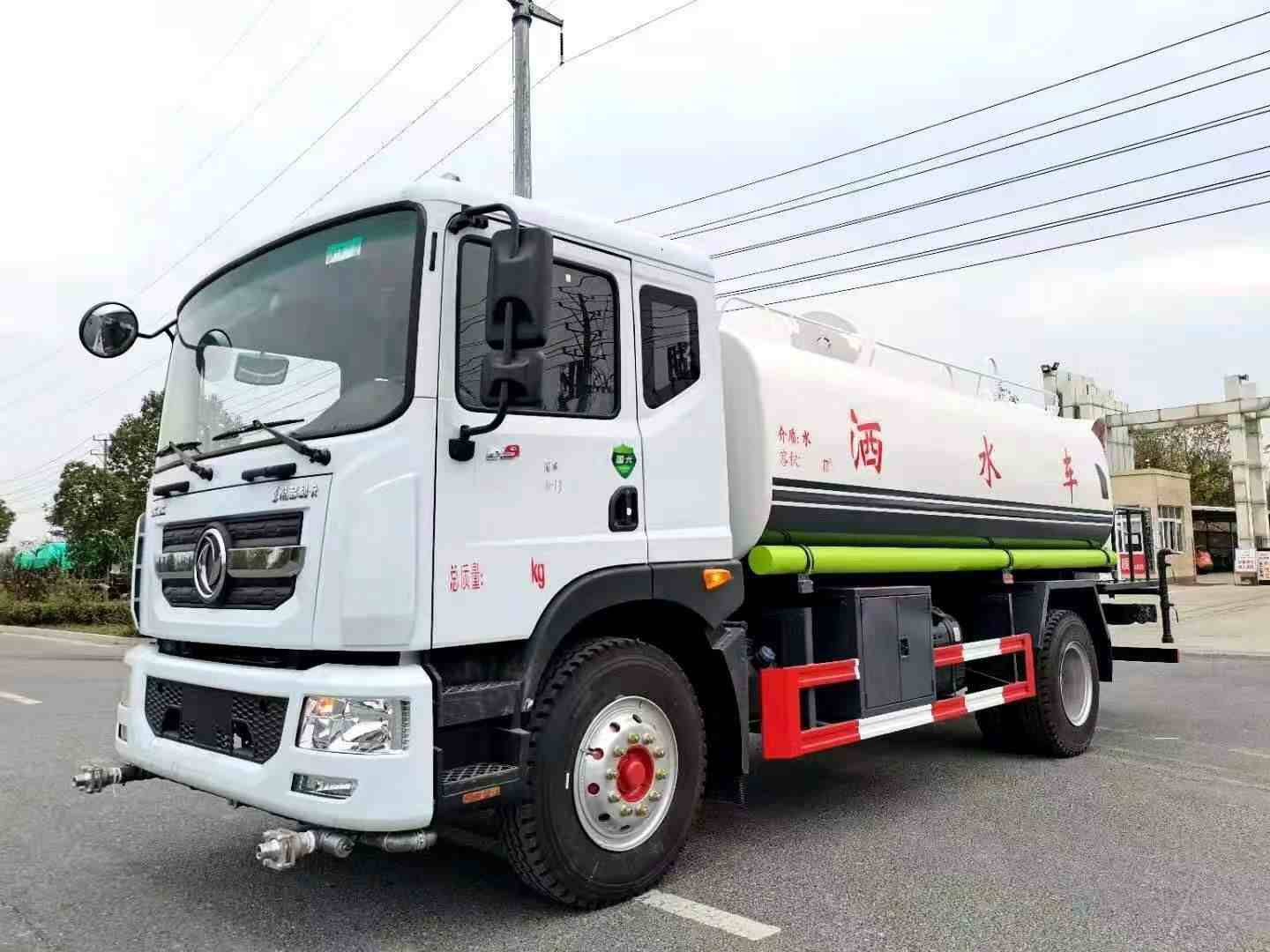 東風(fēng)全系灑水車(chē)的配置詳情和參考價(jià)格