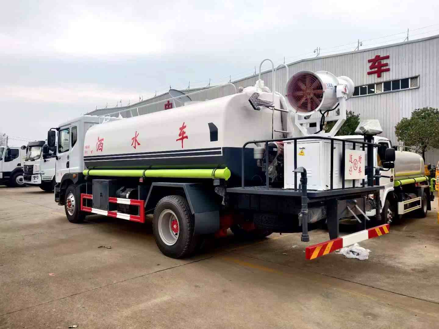 東風(fēng)全系灑水車(chē)的配置詳情和參考價(jià)格