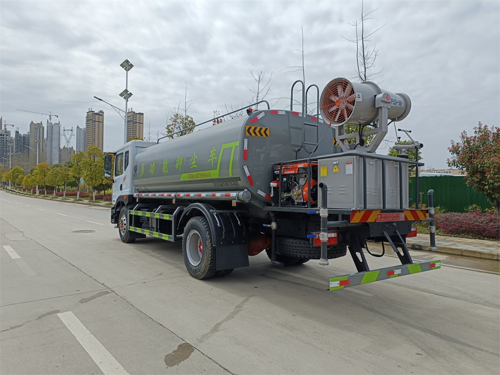 北京灑水車(chē)銷(xiāo)售-北京灑水車(chē)廠家報(bào)價(jià)-湖北盈通